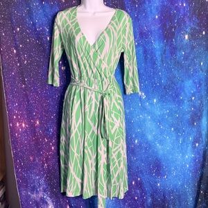 Patty Boutik- Green & White 3/4 Sleeve Dress Small